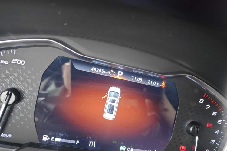 Used SAIC MAXUS G20 2020 2.0T Gasoline Automatic ZhiZun Edition Odometer Close Up