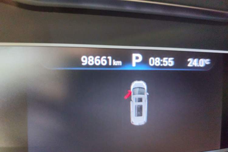 Used SAIC MAXUS G20 2020 2.0T Gasoline Automatic Luxury Edition Odometer Close Up