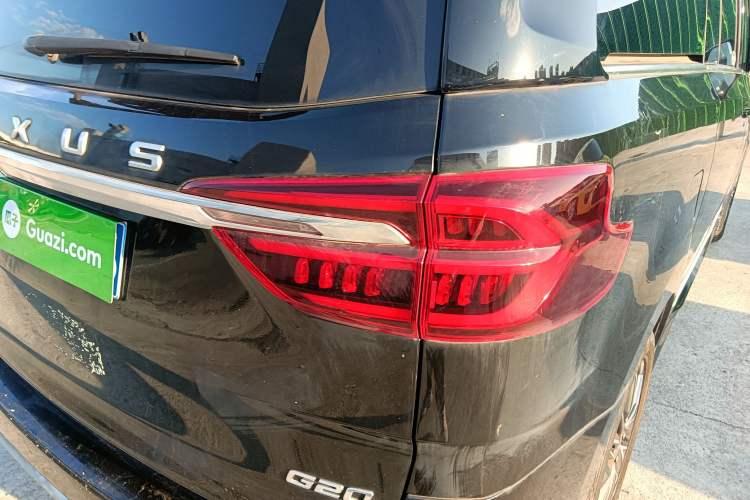 Used SAIC MAXUS G20 2020 2.0T Gasoline Automatic Luxury Edition Right Rear Taillight