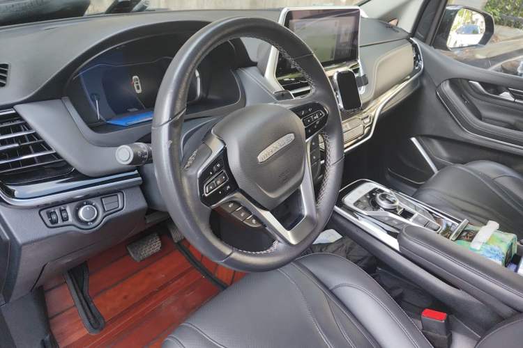 Used SAIC MAXUS G20 2020 2.0T Gasoline Automatic ZhiZun Edition Steering Wheel