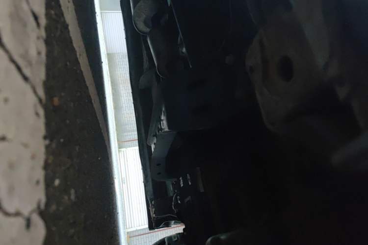Used SAIC MAXUS G20 2020 2.0T Gasoline Automatic Luxury Edition Chassis Front Right