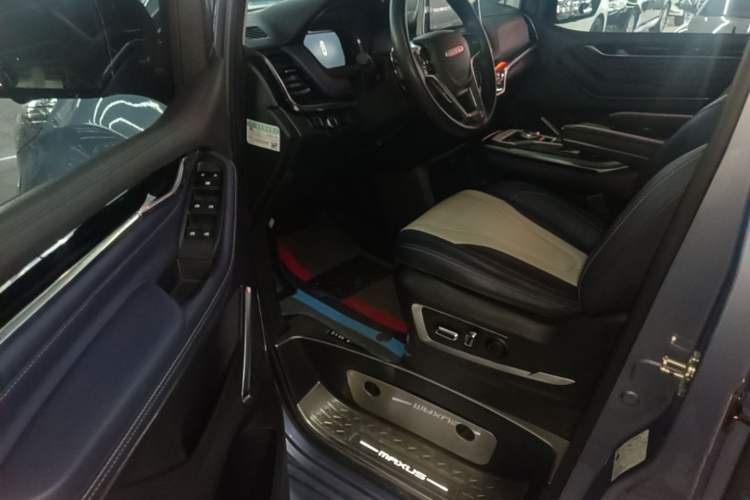 Used SAIC MAXUS G20 2020 2.0T Gasoline Automatic Luxury Executive Edition Driver Seat