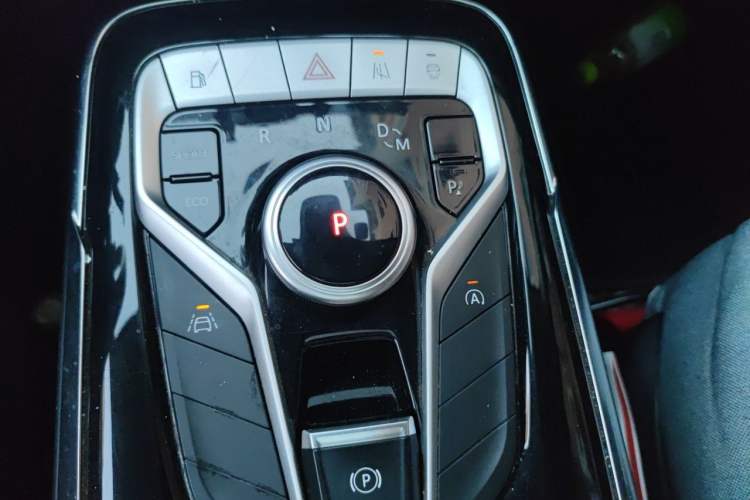 Used SAIC MAXUS G20 2020 2.0T Gasoline Automatic Luxury Edition Gear Lever
