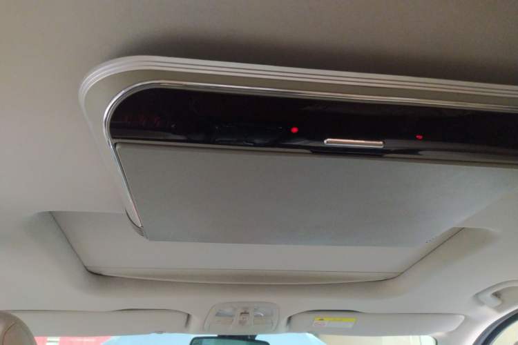 Used SAIC MAXUS G20 2020 2.0T Gasoline Automatic Luxury Edition Headliner