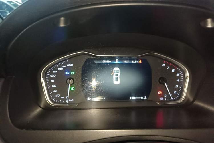 Used SAIC MAXUS G20 2020 2.0T Gasoline Automatic Luxury Executive Edition Instrument Cluster