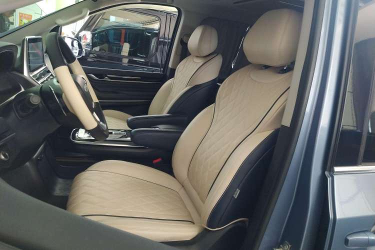 Used SAIC MAXUS G20 2020 2.0T Gasoline Automatic Luxury Edition Left Front Seat