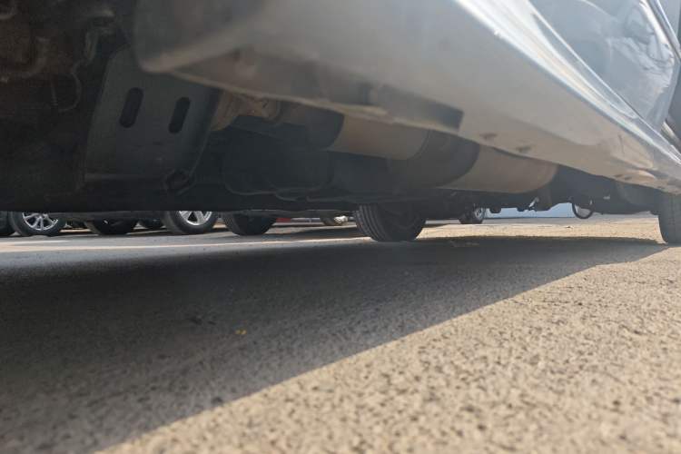 Used SAIC MAXUS G20 2020 2.0T Gasoline Automatic Flagship Edition Left Side Sill