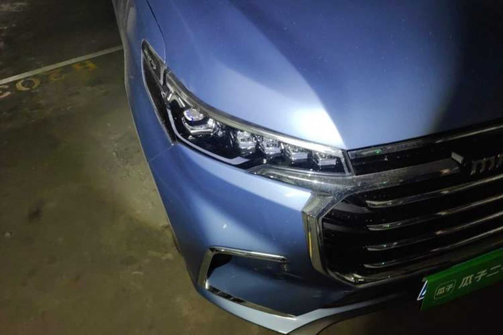 Used SAIC MAXUS G20 2020 2.0T Gasoline Automatic Luxury Edition Right Front Headlight