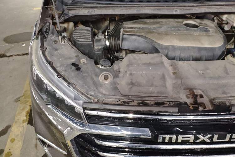 Used SAIC MAXUS G20 2020 2.0T Gasoline Automatic Luxury Executive Edition Engine Bay Right