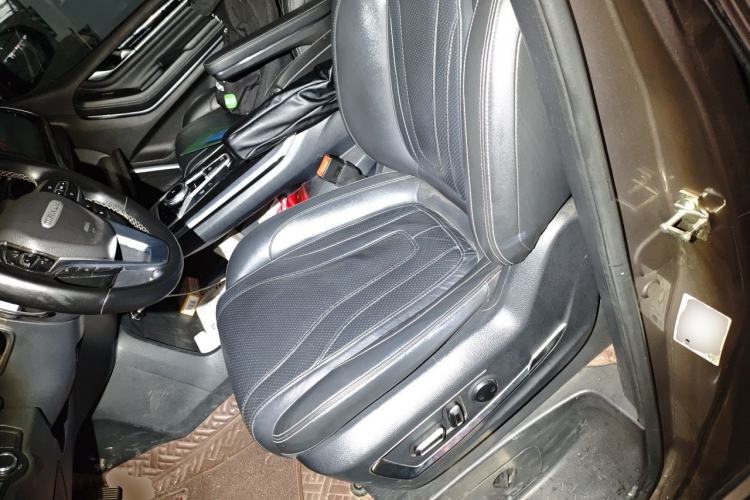 Used SAIC MAXUS G20 2020 2.0T Gasoline Automatic Luxury Executive Edition Left Front Seat