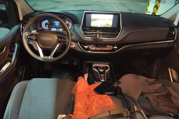 Used SAIC MAXUS G20 2020 2.0T Gasoline Automatic Luxury Edition Interior 2