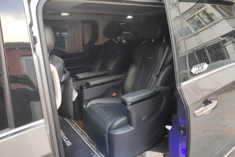 Used SAIC MAXUS G20 2020 2.0T Gasoline Automatic Flagship Edition Left Rear Seat