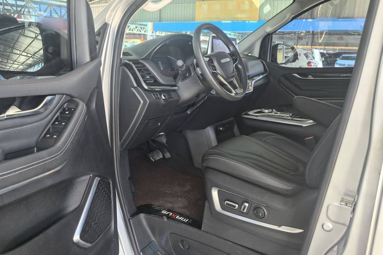Used SAIC MAXUS G20 2020 2.0T Gasoline Automatic Executive Edition Interior 1