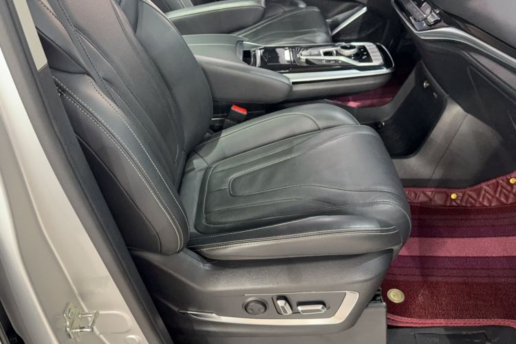 Used SAIC MAXUS G20 2020 2.0T Gasoline Automatic Prestige Executive Version Right Front Seat