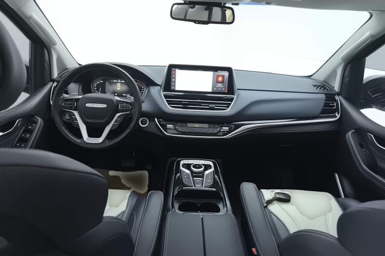 Used SAIC MAXUS G20 2020 2.0T Gasoline Automatic ZhiZun Edition Center Console