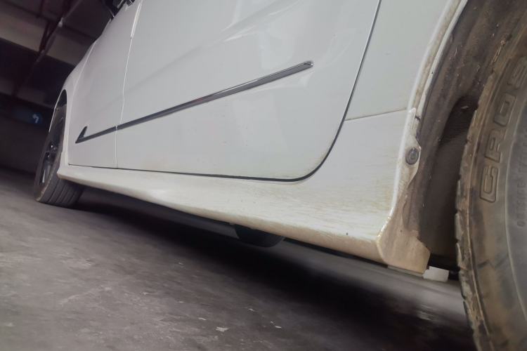 Used SAIC MAXUS G20 2020 2.0T Gasoline Automatic Luxury Executive Edition Chassis Rear Left