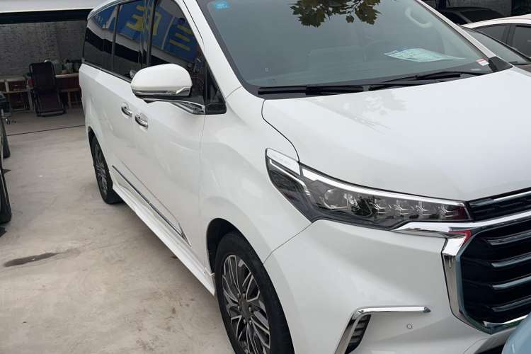 Used SAIC MAXUS G20 2020 2.0T Gasoline Automatic ZhiZun Edition Front Right 45 Deg