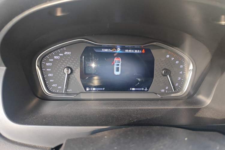 Used SAIC MAXUS G20 2020 2.0T Gasoline Automatic Prestige Executive Version Instrument Cluster