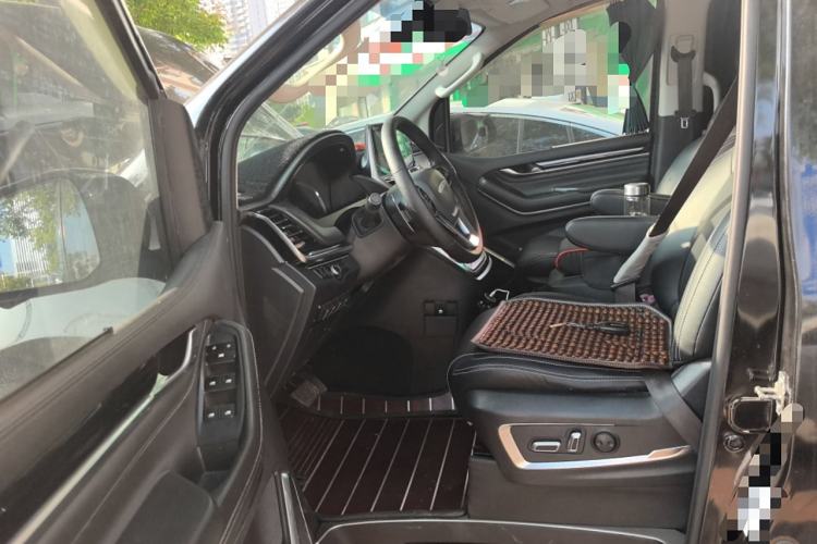 Used SAIC MAXUS G20 2021 PLUS 2.0T Diesel Automatic Luxury Edition Driver Seat