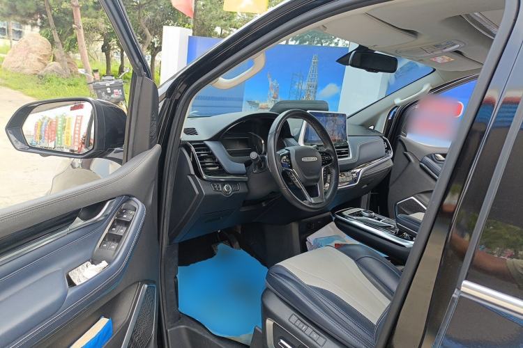 Used SAIC MAXUS G20 2021 PLUS 2.0T Gasoline Automatic Prestige Executive Edition Driver Seat