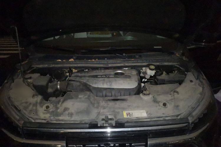 Used SAIC MAXUS G20 2021 PLUS 2.0T Gasoline Automatic Luxury Edition Engine Bay