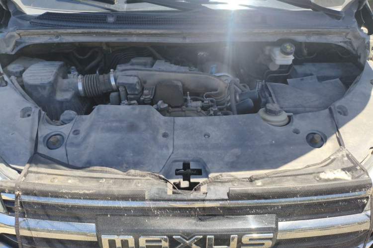 Used SAIC MAXUS G20 2021 PLUS 2.0T Gasoline Automatic ZhiZun Edition Engine Bay