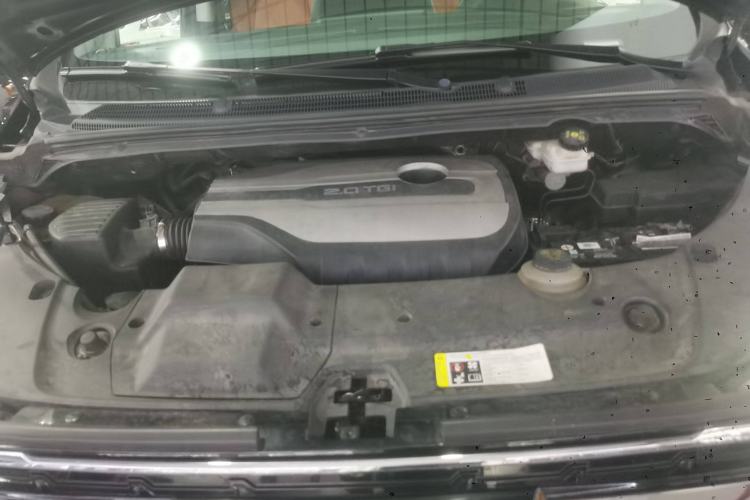 Used SAIC MAXUS G20 2021 PLUS 2.0T Gasoline Automatic Luxury Edition Engine Bay