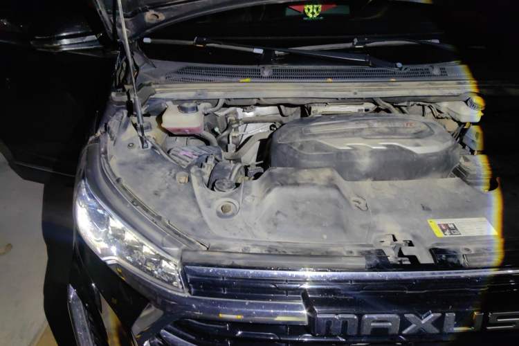 Used SAIC MAXUS G20 2021 Facelifted PLUS 2.0T Diesel Automatic Luxury Edition Engine Bay Right