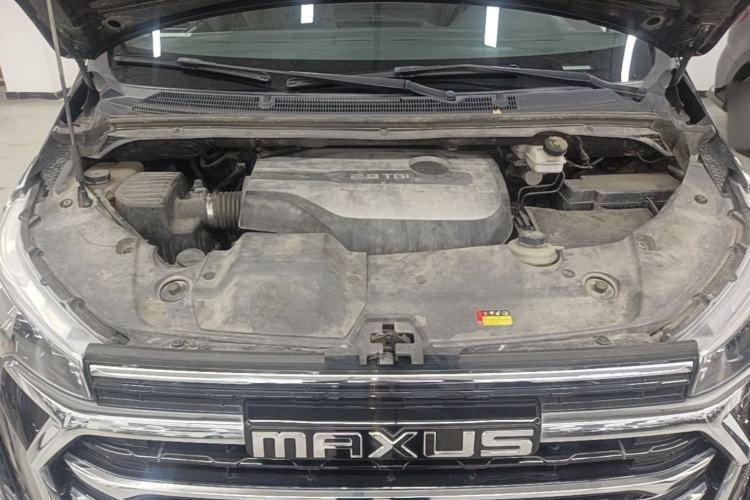 Used SAIC MAXUS G20 2021 PLUS 2.0T Gasoline Automatic Luxury Edition Engine Bay