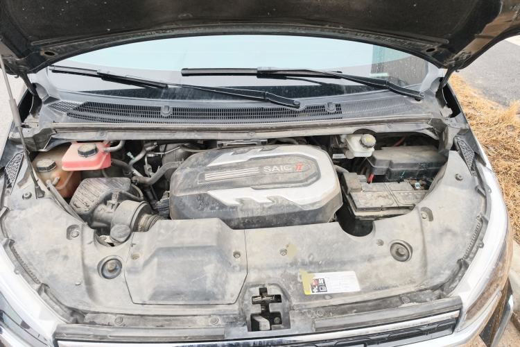 Used SAIC MAXUS G20 2021 Facelifted PLUS 2.0T Diesel Automatic Luxury Edition Engine Bay