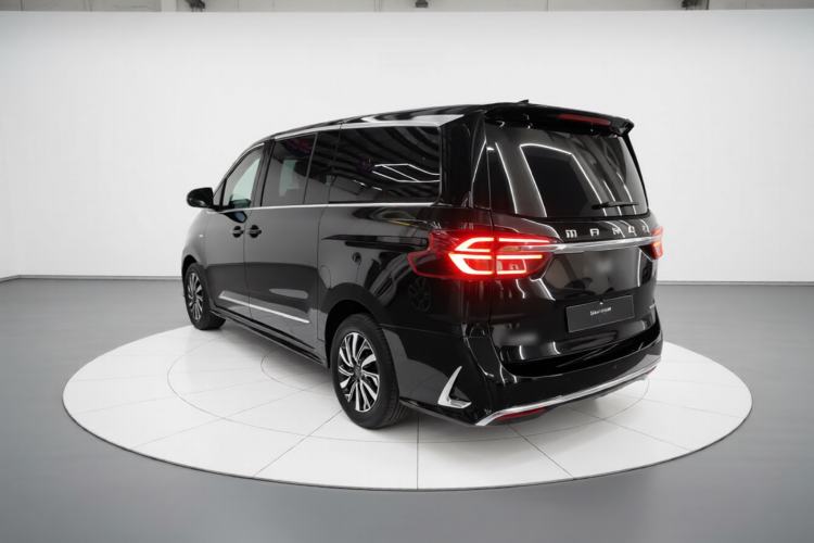 Used SAIC MAXUS G20 2021 PLUS 2.0T Gasoline Automatic Luxury Edition Exterior 2