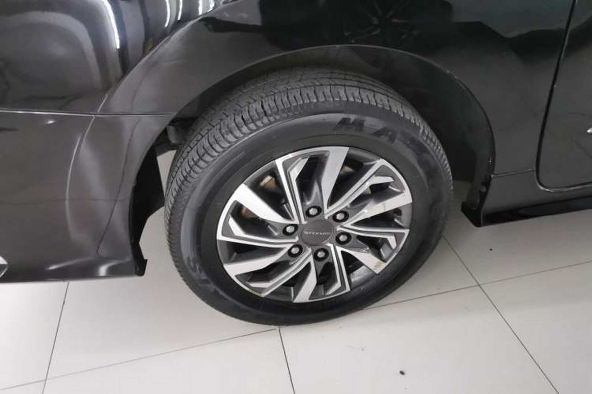 Used SAIC MAXUS G20 2021 PLUS 2.0T Gasoline Automatic Luxury Edition Exterior 5