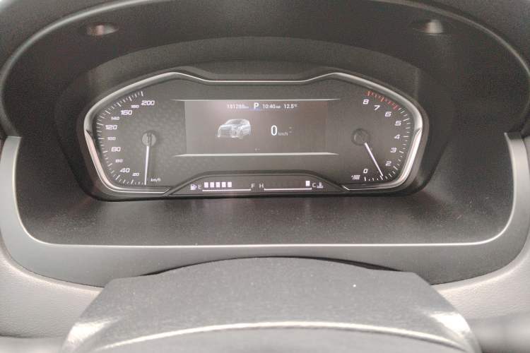 Used SAIC MAXUS G20 2021 PLUS 2.0T Gasoline Automatic Luxury Edition Instrument Cluster