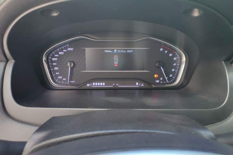 Used SAIC MAXUS G20 2021 Facelifted PLUS 2.0T Gasoline Automatic Luxury Edition Instrument Cluster