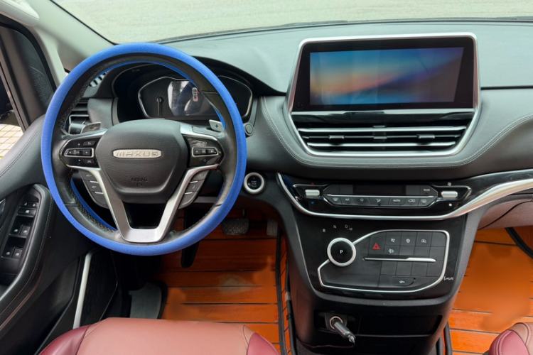 Used SAIC MAXUS G20 2021 PLUS 2.0T Diesel Automatic Luxury Edition Interior 2
