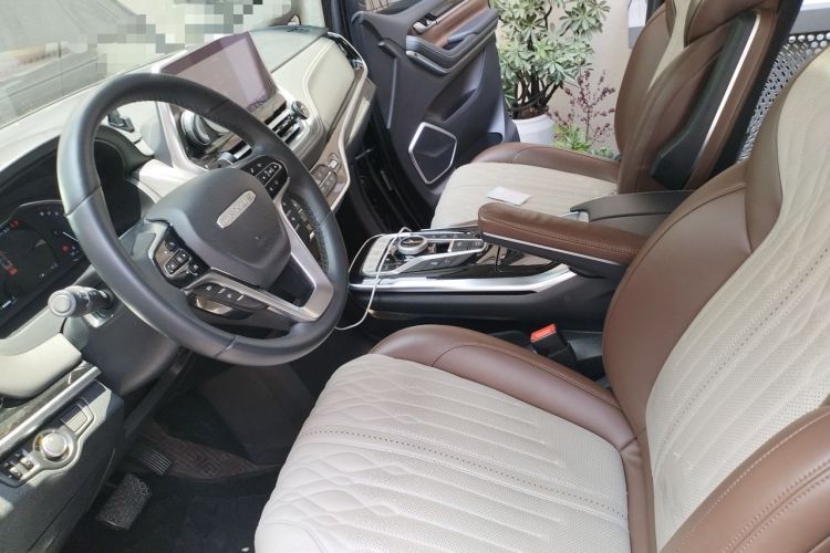 Used SAIC MAXUS G20 2021 PLUS 2.0T Gasoline Automatic Luxury Executive Edition Left Front Seat