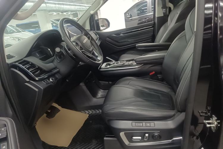 Used SAIC MAXUS G20 2021 PLUS 2.0T Gasoline Automatic Luxury Edition Left Front Seat