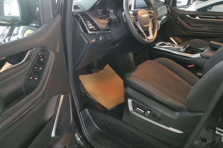 Used SAIC MAXUS G20 2021 PLUS 2.0T Gasoline Automatic Luxury Edition Left Front Seat
