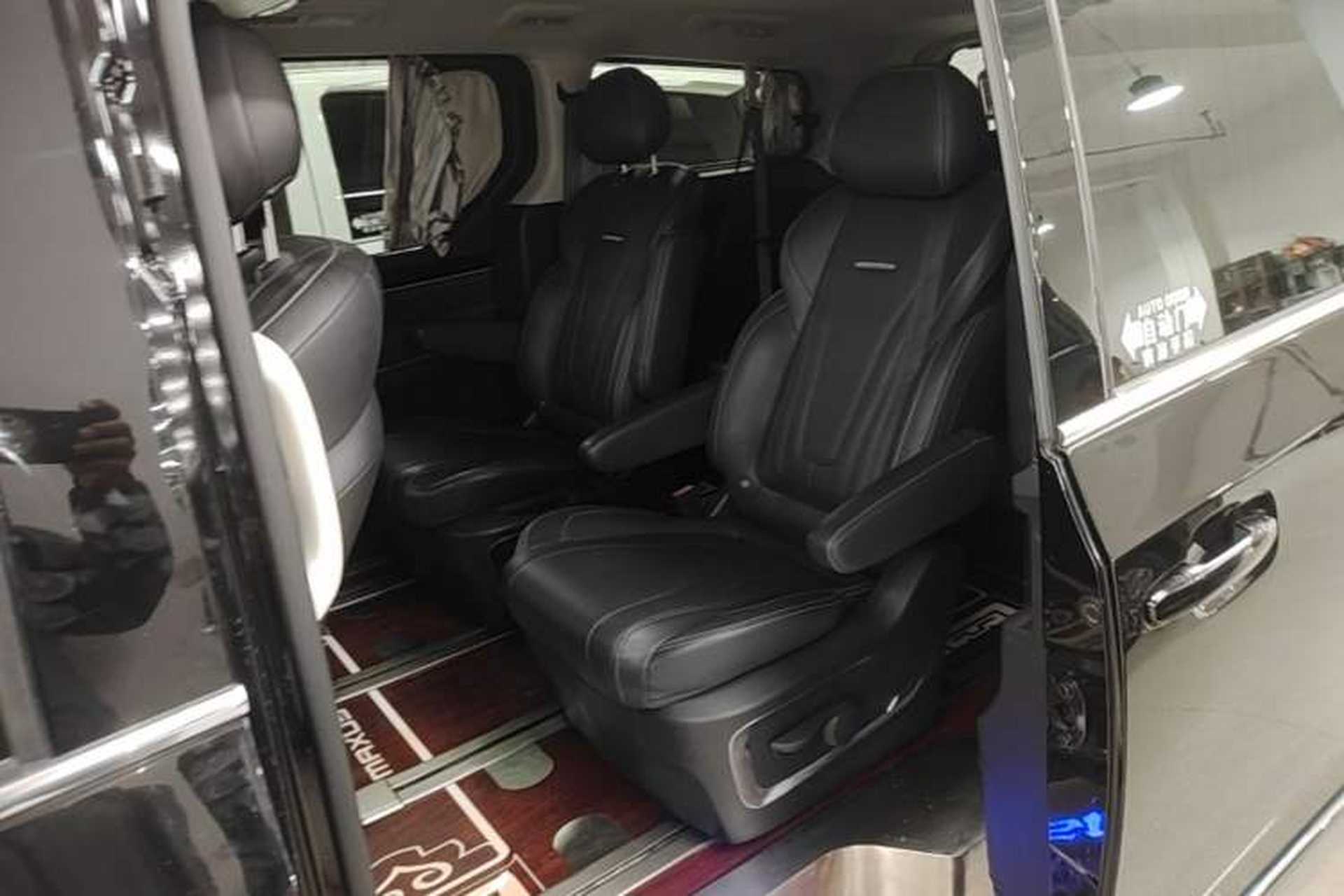 Used SAIC MAXUS G20 2021 Facelifted PLUS 2.0T Diesel Automatic Luxury Edition Left Rear Seat