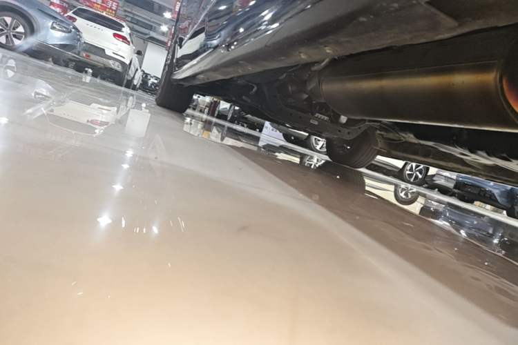 Used SAIC MAXUS G20 2021 PLUS 2.0T Gasoline Automatic ZhiZun Edition Left Side Sill