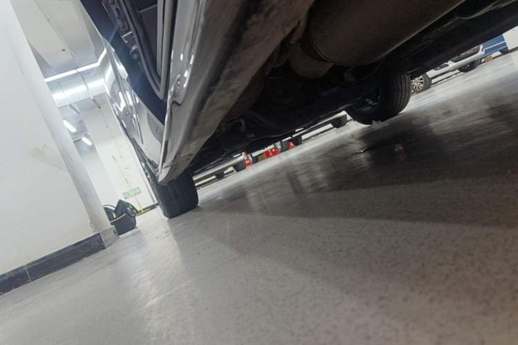 Used SAIC MAXUS G20 2021 PLUS 2.0T Gasoline Automatic Luxury Edition Left Side Sill