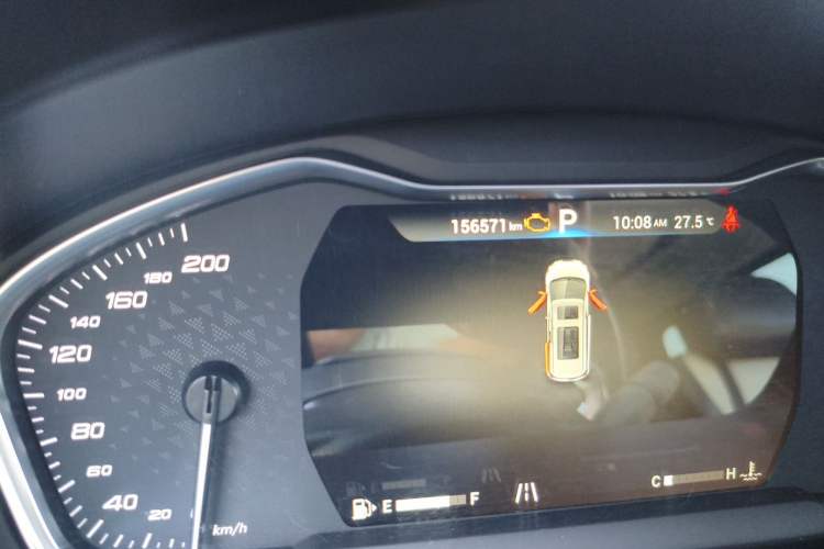 Used SAIC MAXUS G20 2021 PLUS 2.0T Gasoline Automatic ZhiZun Edition Odometer Close Up