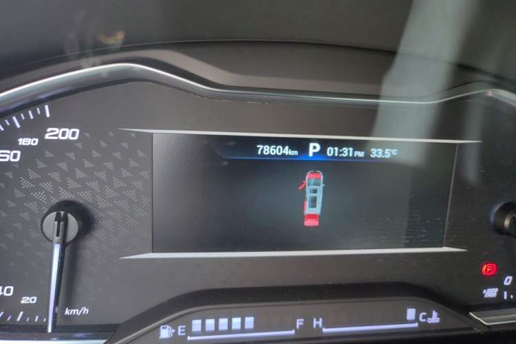 Used SAIC MAXUS G20 2021 Facelifted PLUS 2.0T Gasoline Automatic Luxury Edition Odometer Close Up