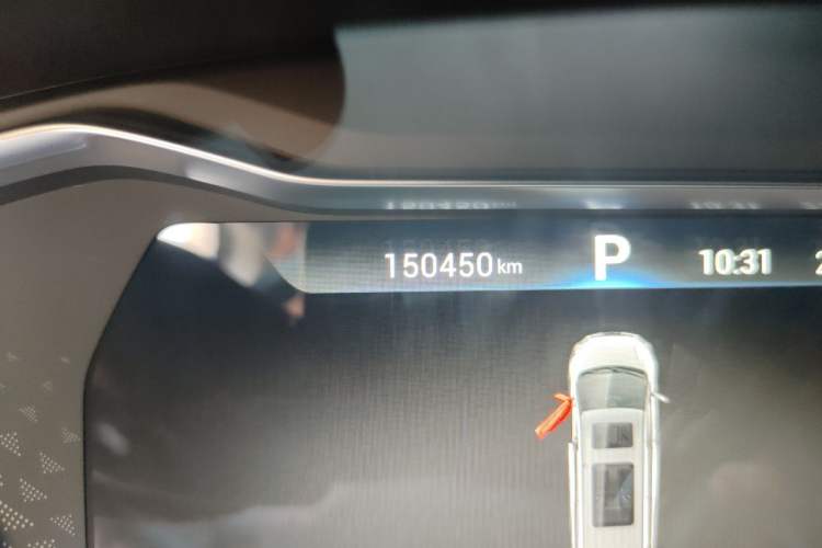 Used SAIC MAXUS G20 2021 PLUS 2.0T Gasoline Automatic Prestige Executive Edition Odometer Close Up