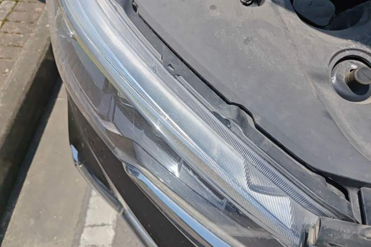 Used SAIC MAXUS G20 2021 PLUS 2.0T Gasoline Automatic Business Edition Right Front Headlight