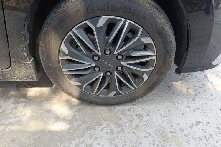 Used SAIC MAXUS G20 2021 PLUS 2.0T Gasoline Automatic Prestige Executive Edition Right Front Wheel Hub