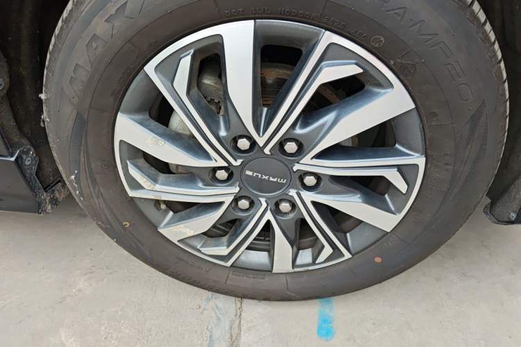 Used SAIC MAXUS G20 2021 Facelifted PLUS 2.0T Gasoline Automatic Luxury Edition Right Front Wheel Hub