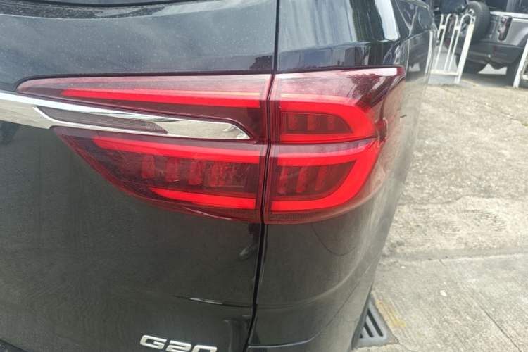 Used SAIC MAXUS G20 2021 PLUS 2.0T Gasoline Automatic Luxury Edition Right Rear Taillight