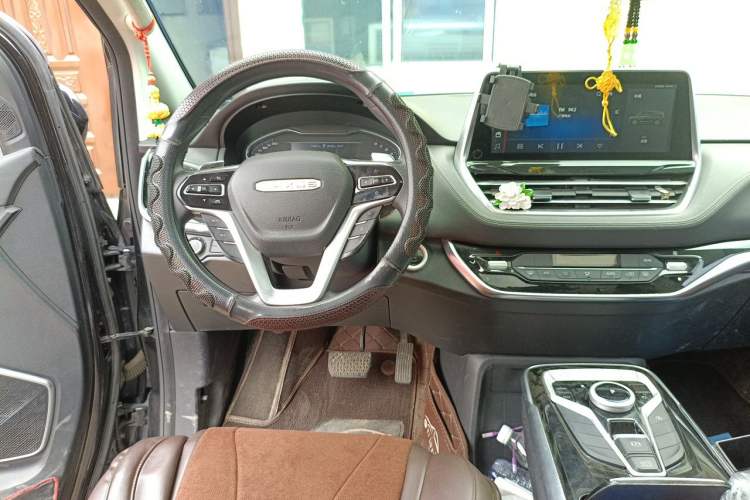 Used SAIC MAXUS G20 2021 PLUS 2.0T Gasoline Automatic Luxury Edition Steering Wheel