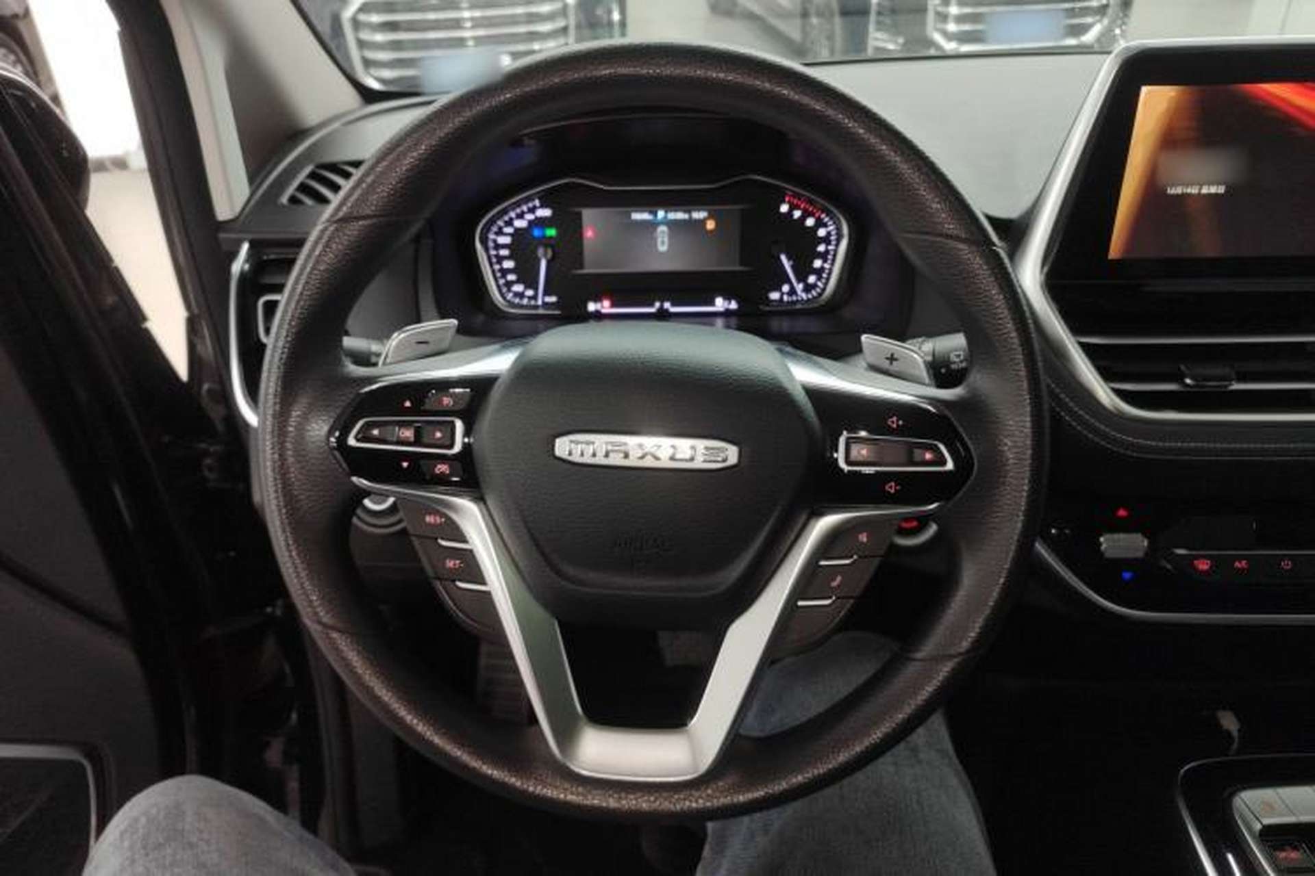Used SAIC MAXUS G20 2021 Facelifted PLUS 2.0T Gasoline Automatic Luxury Edition Steering Wheel